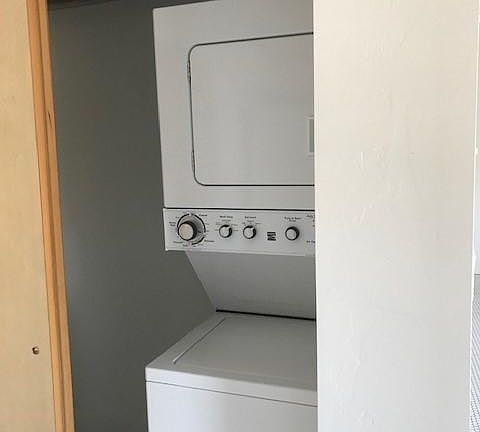 3rd image of 35 N 6th Ave APT 215