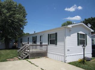 1321 Lauren Dr, Sandwich, IL 60548