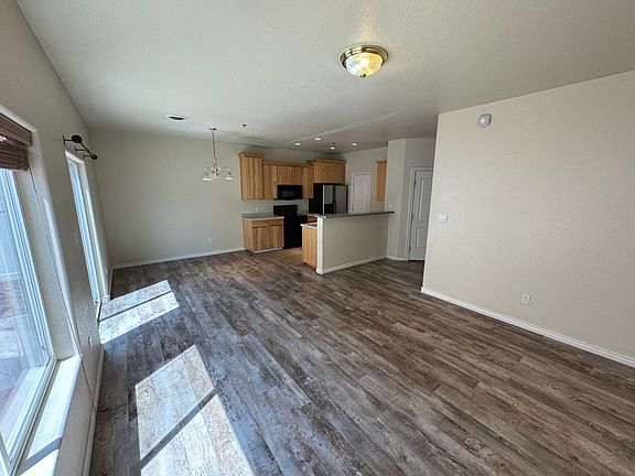 4th image of 3005 Bella Donna Ln