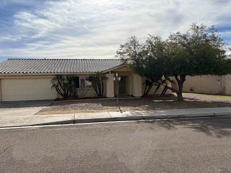 1st image of 11251 E 25th Pl