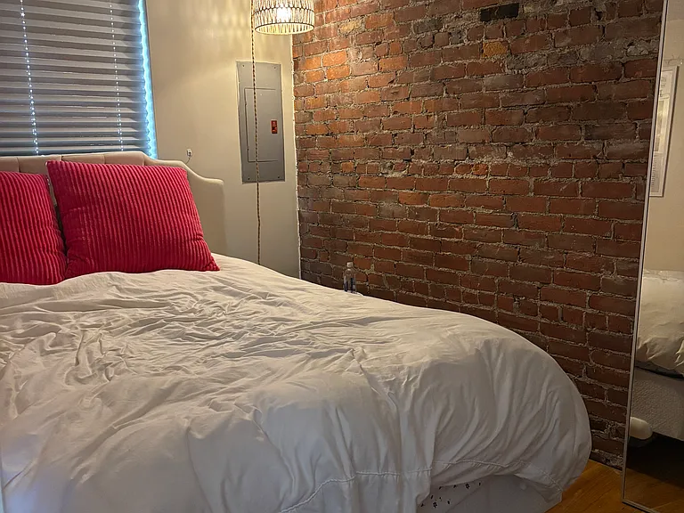 87 N Margin St #2 — Photo 6