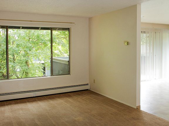 3rd image of 8116 Bridgeport Way SW APT A