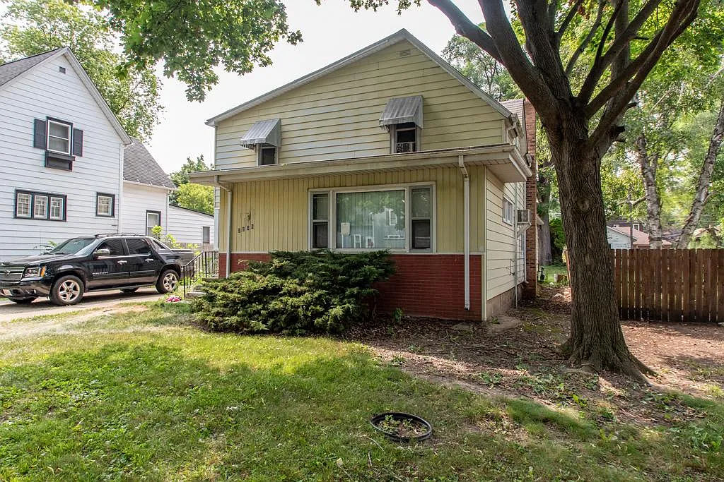 2806 Elizabeth Ave photo 1