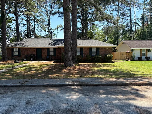 22 Pinewood Ct #22A Photo 1