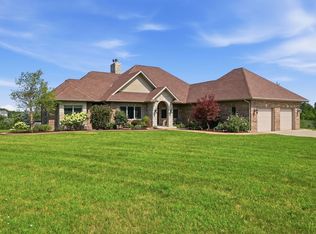 8545 S Kankakee Rd, Gardner, IL 60424