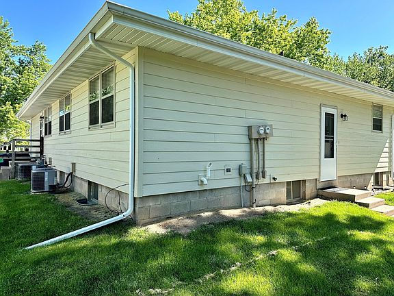 4th image of 1029 Mesa Verde Pl #1029