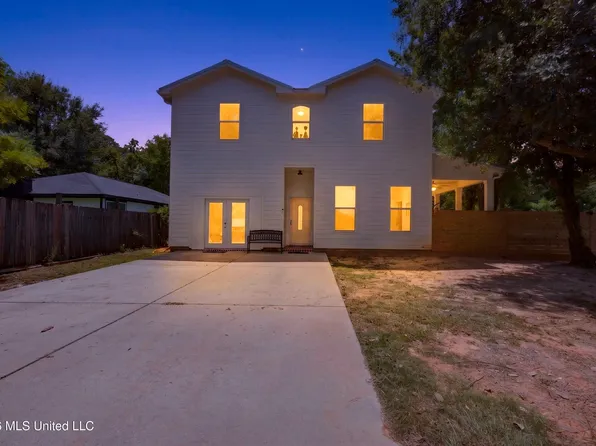11235 Creel Cir, Gulfport, MS 39503
