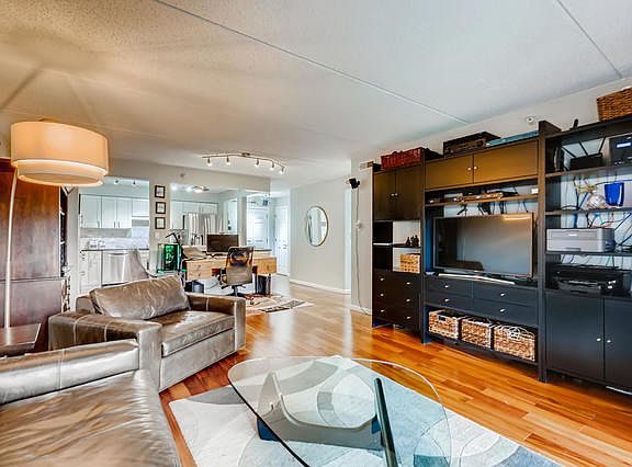 5th image of 410 Western Ave #610