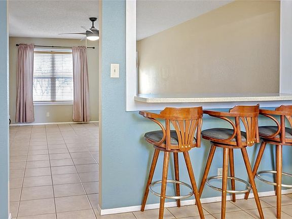 5th image of 101 Huntclub Dr