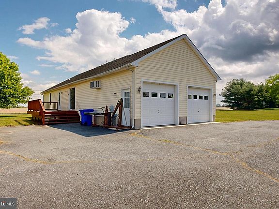 4th image of 23168 Deer Run Ct