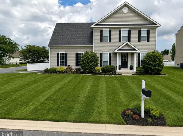 60 Stonebridge Dr, Felton, DE 19943