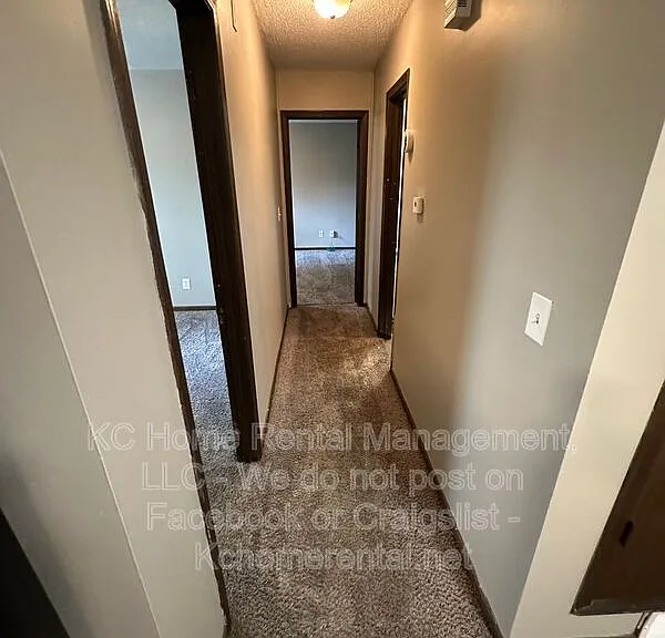 6333 N Wyandotte St — Photo 14
