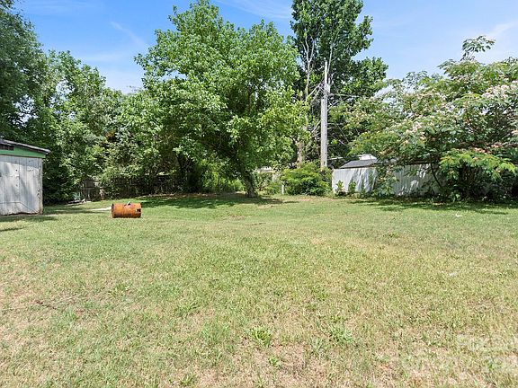 4th image of 1413 Turner Dr