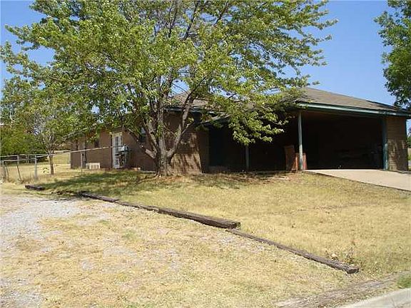 4th image of 601 S Seminole Dr