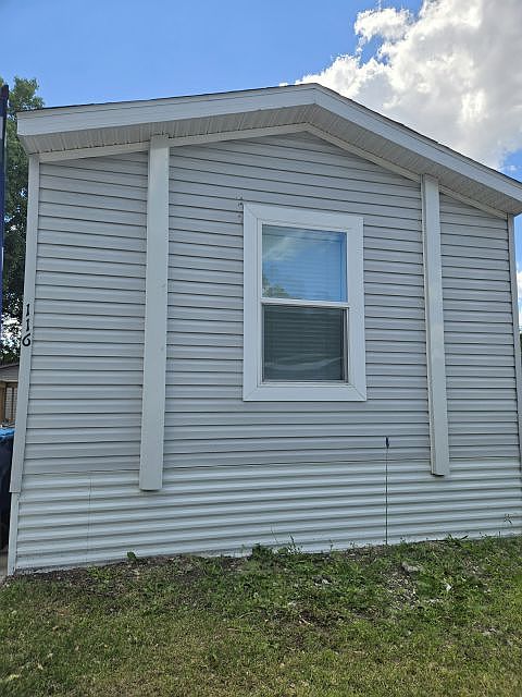 1st image of 116 Skyline Dr #198
