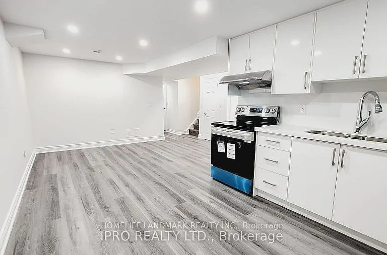 3546 Copernicus Dr #BASEMENT — Photo 3