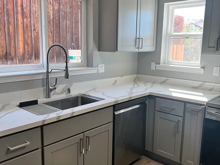 3603-2 Nortree St — Photo 3