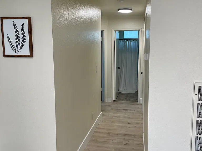 2713 Mitchell Ave #B — Photo 4
