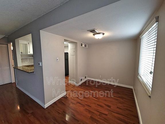 3rd image of 1250 S Monaco Pkwy APT 39