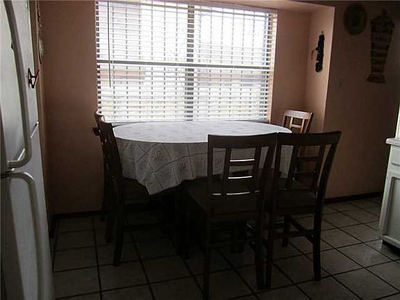 4th image of 1464 Rebecca Ann Dr