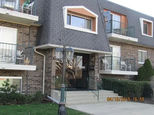 3222 Sanders Rd Unit 3D, Northbrook, IL 60062
