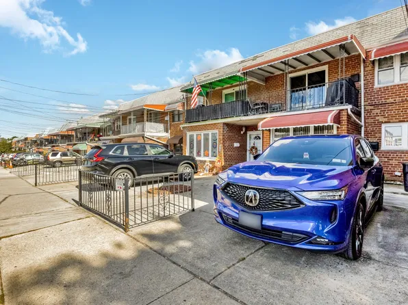 62-45 69th Place image 3 of 27