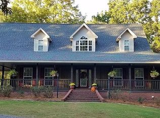 724 Ford Rd, Notasulga, AL 36866