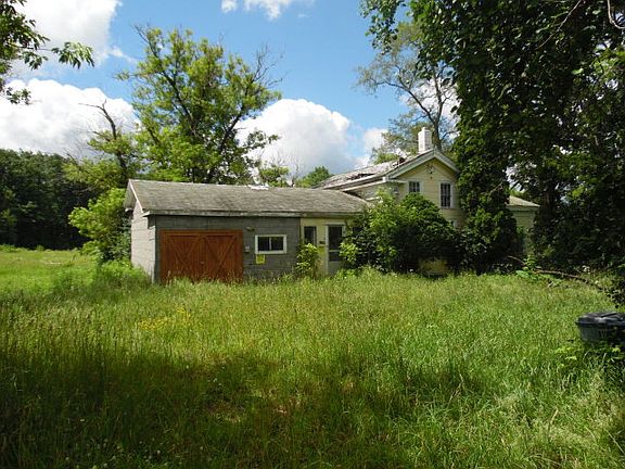 3rd image of 1194 County Road 23