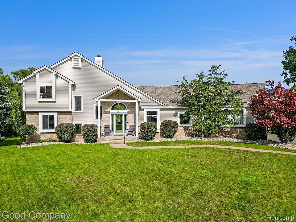 1st image of 8812 Sandy Crest Ct