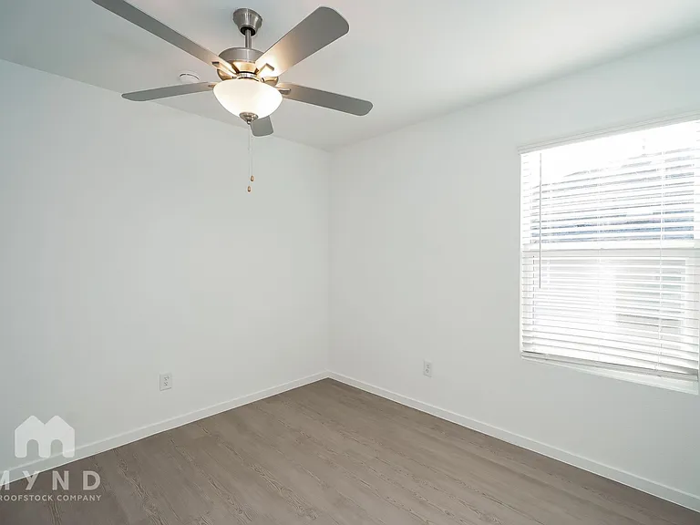 30 West Luxury Rental Homes — Photo 293