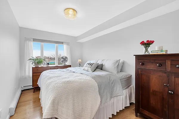 Sold by Cooper & Cooper Real Estate | media 5