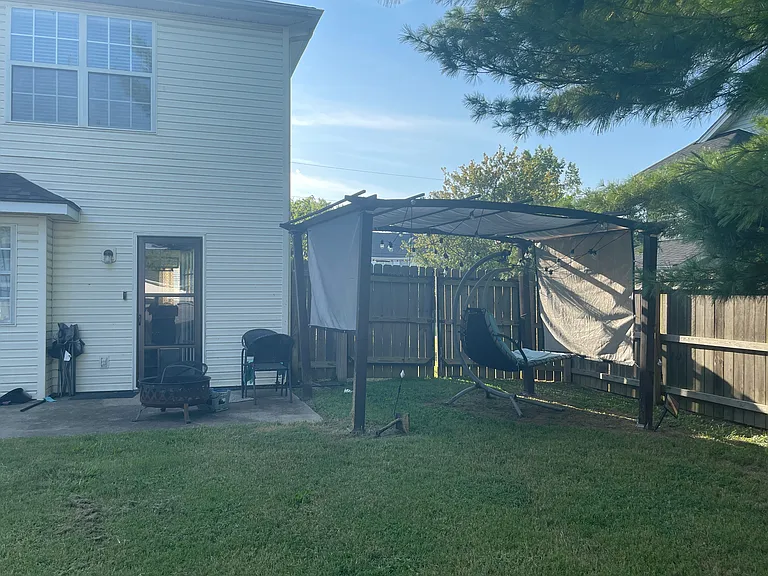 Pergola & firepit can stay