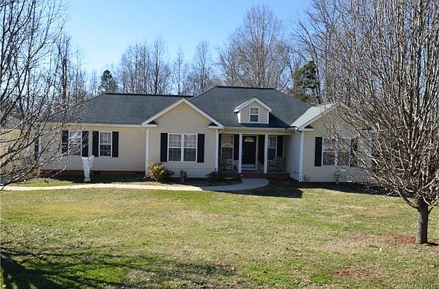 1st image of 721 Sagrada Dr