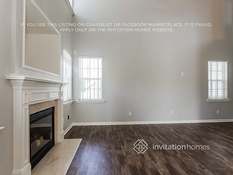 4903 Abercromby St — Photo 3