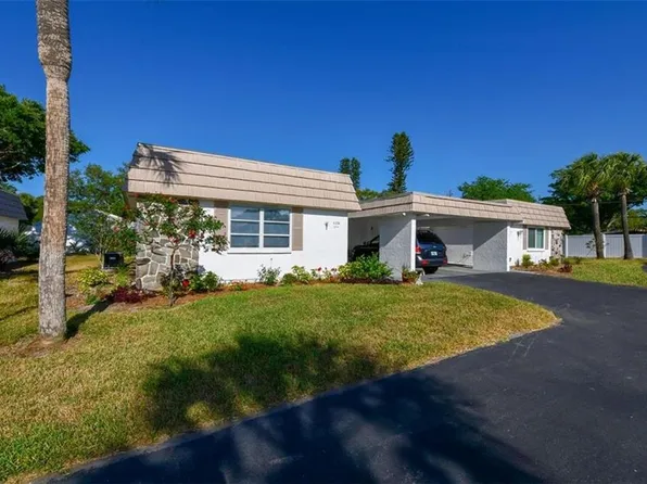 2417 Riverbluff Pkwy #V-235, Sarasota, FL 34231