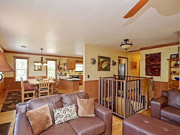 Kitchen/Livingroom