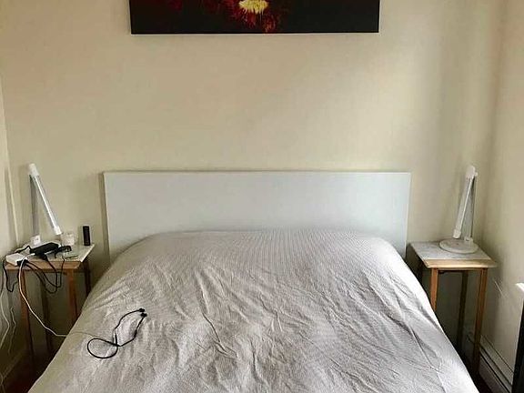 3rd image of 166 Orchard St APT 2D