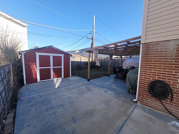 2nd image of 9076 W Oaks Ave #9076