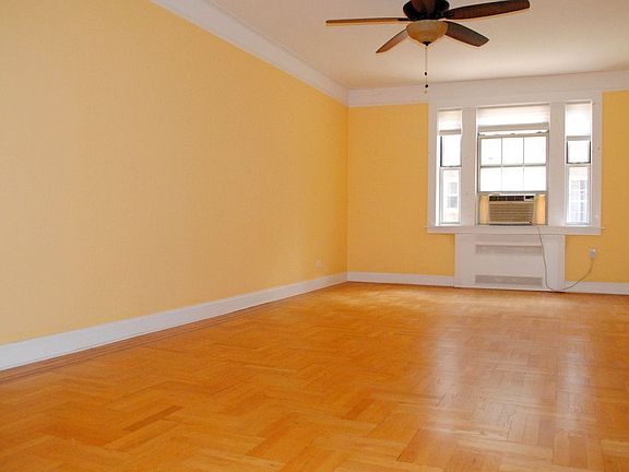5th image of 107-01 Park Ln S #B3f