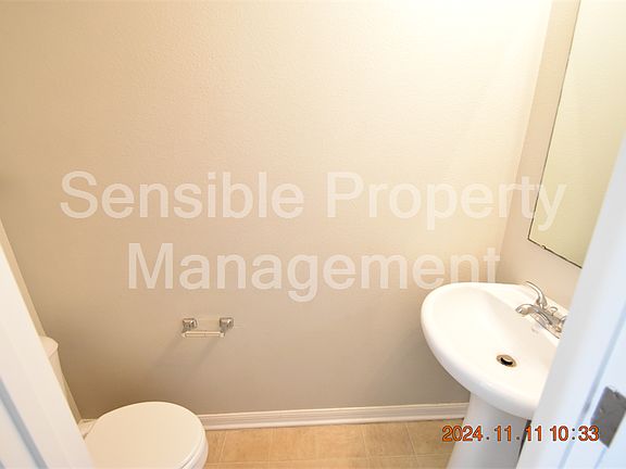 2nd image of 4540 Ashburn Square Dr