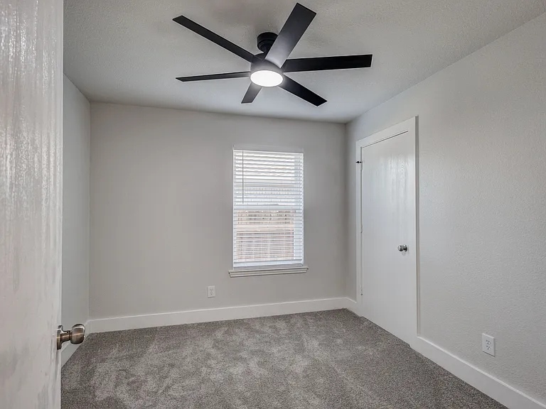 3304 Teasbend Ct — Photo 5