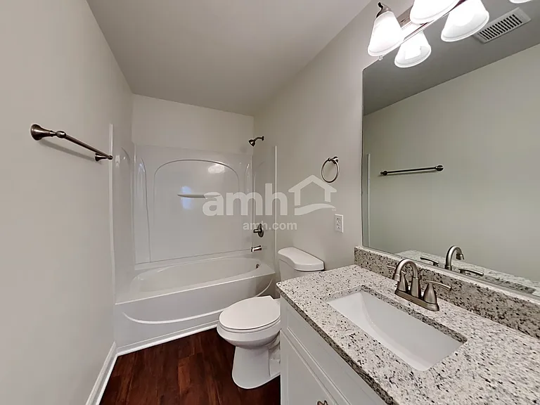 15541 Normans Landing Dr — Photo 16
