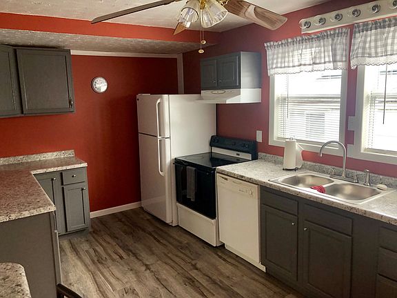 5th image of 915 Prytania Ave