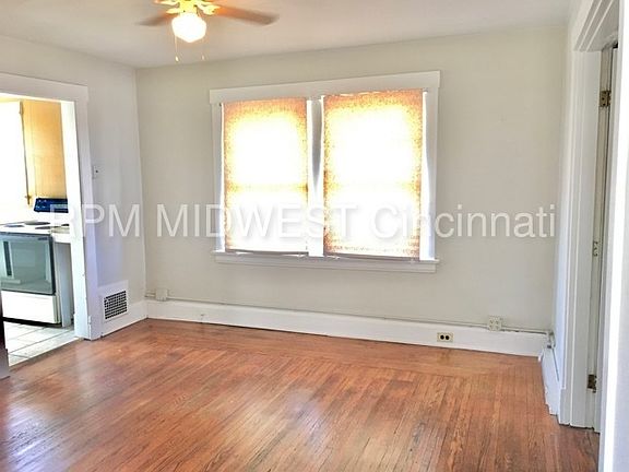 5th image of 1801 Weyer Ave #2