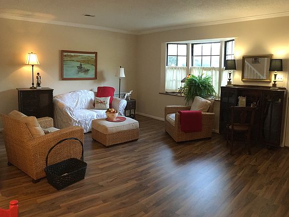 3rd image of 810 Highland Dr APT 1001