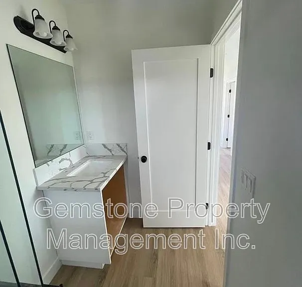 6252 Stewart St — Photo 3