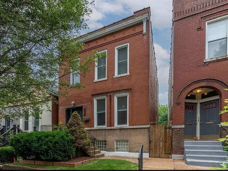 4207 Wyoming St — Photo 2