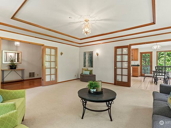 3rd image of 22280 Hickory Way