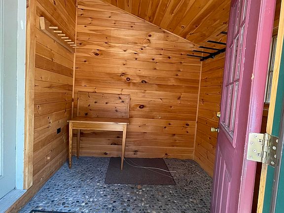 2nd image of 10 Kernwood Dr #2