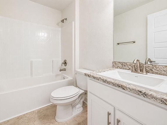 5th image of 373 NW Broadview Street